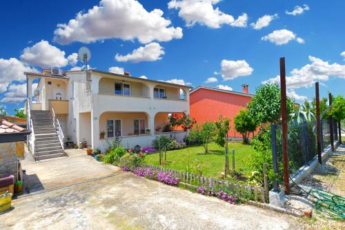 Apartment Galizana 2253