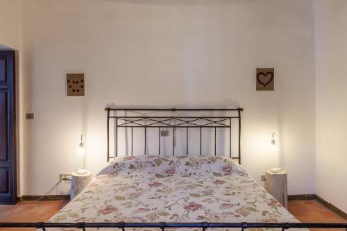 A bed or beds in a room at Dolce far niente