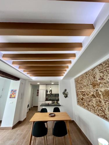 GATU PREMIUM Villa Flamenca , Preferente mayores de 25 años y familias