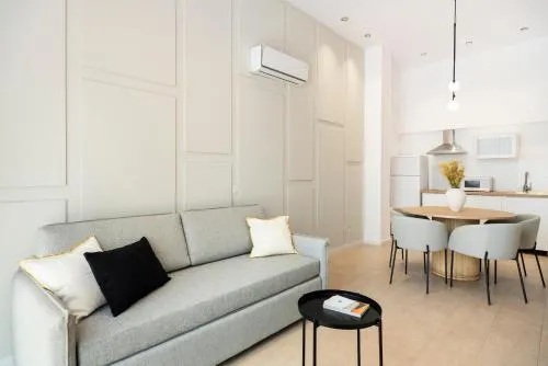 Blanq Marina Suites photo 47