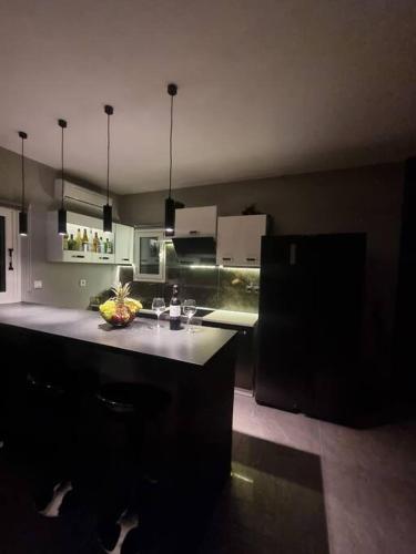 Η κουζίνα ή μικρή κουζίνα στο LuxVilla