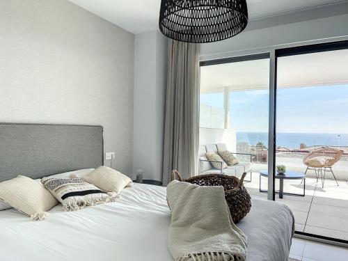 Lova arba lovos apgyvendinimo įstaigoje Via Celere 2333 Luxury Sea View Apartment