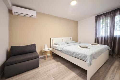 Lina apartments