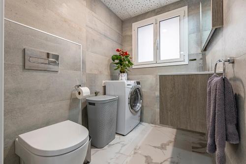 Un baño de [5 Stelle] Piscina, jacuzzi, WiFi - 2 min dal mare