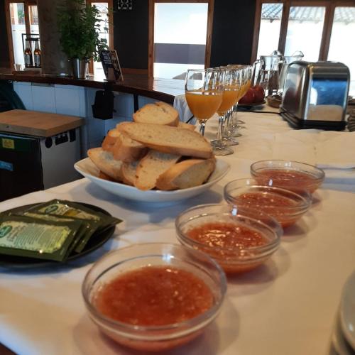 Jídlo v penzionu nebo okolí