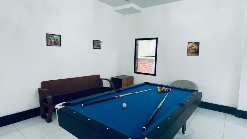 Biliár nebo kulečník v ubytování Meet sunset hostel Luangprabang