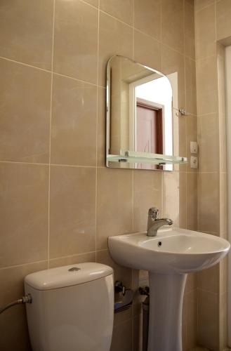 Bany a Guesthouse Lenjeri