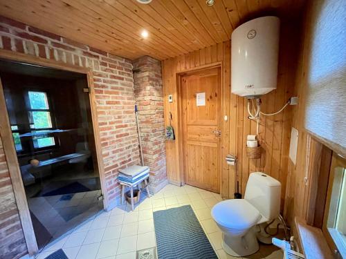 A bathroom at Allika-Löövi Sauna Cabin