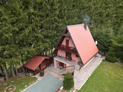 an overhead view of a house with a red roof at Chalet Calla in Mrkopalj