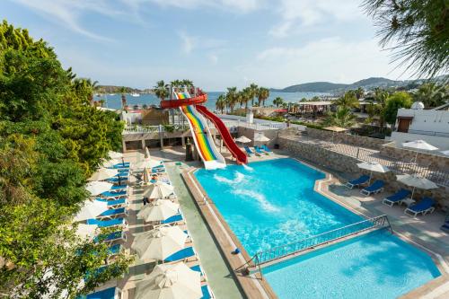 Φωτογραφία από το άλμπουμ του Gumbet Anil Beach σε Gümbet