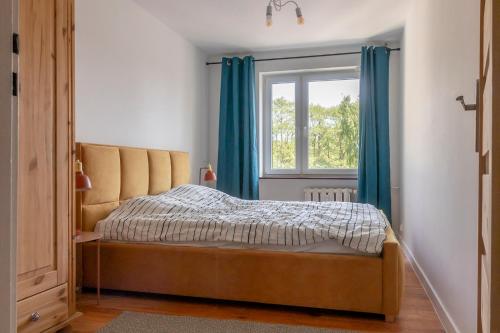 Apartament Żółty Stół