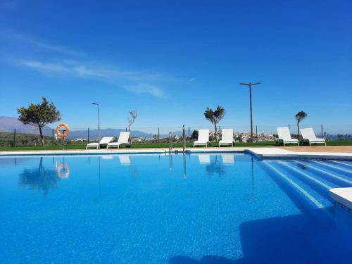 Sunny Home - Family Coast Living - Valle Properties