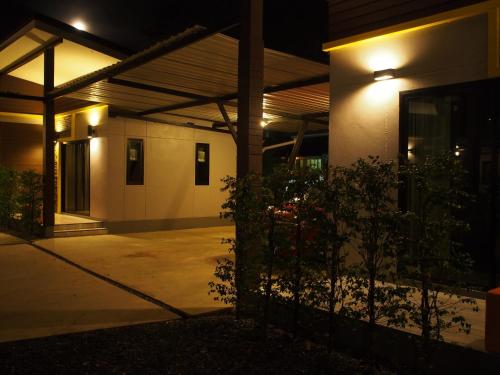 Bangunan di mana terletaknya hotel