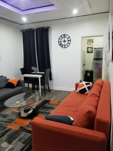 Gallery image of Cozy and unique getaway in Hamilton