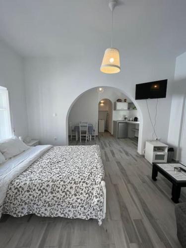 Naxian Castle Gem Studio