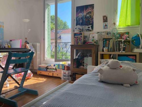 Ένα ή περισσότερα κρεβάτια σε δωμάτιο στο Full equiped house with garden