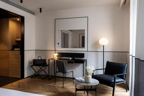 Coin salon dans l'établissement Juno Hotel Sofia, a Member of Design Hotels