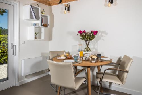 Fotografie z fotogalerie ubytování Bed & Breakfast Zeeuws Gelukkig v destinaci Serooskerke