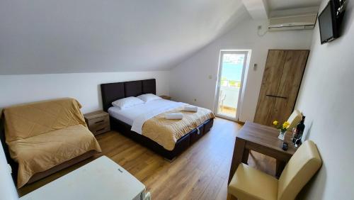 Cama o camas de una habitación en Apartments Maxi Katić