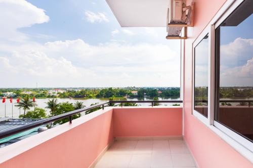 Bcons Riverside Hotel Binh Duong – Photos 5