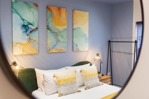 At the level - (2 bed flat) photo 27