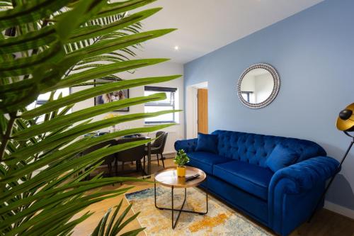 At the level - (2 bed flat) photo 14