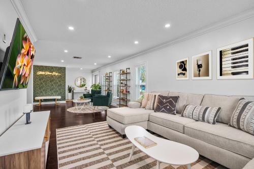 Μια τηλεόραση ή/και κέντρο ψυχαγωγίας στο Shady Grove Villa