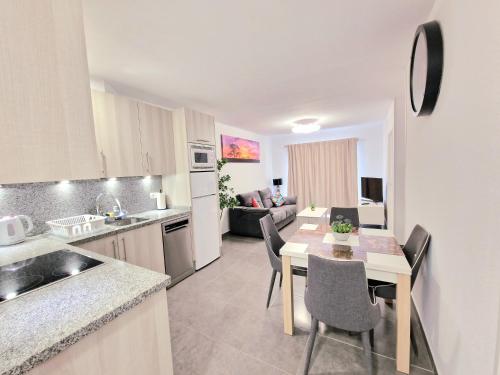 RHEA CALISTA Apartament