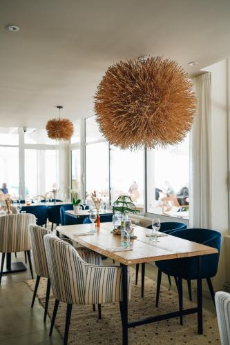 Εστιατόριο ή άλλο μέρος για φαγητό στο Hôtel Le Noirmoutier