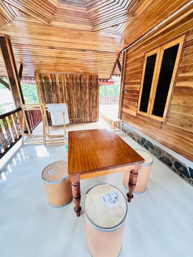 Posezení v ubytování Avita Pool Villa