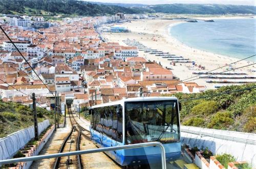 Casa CHAMINÉ Piso 2 Sítio da Nazaré