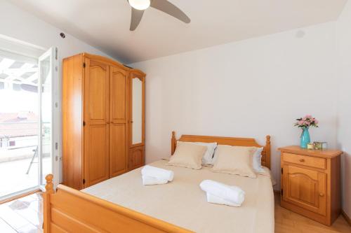 Легло или легла в стая в Apartment AMARELA with seaview