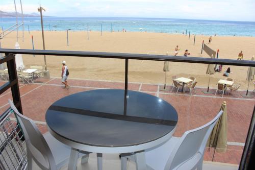 Lord Nelson Las Canteras 1