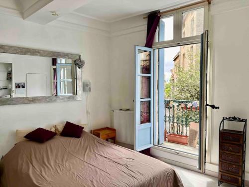 La charmante maison aux volets bleu - Montpellier