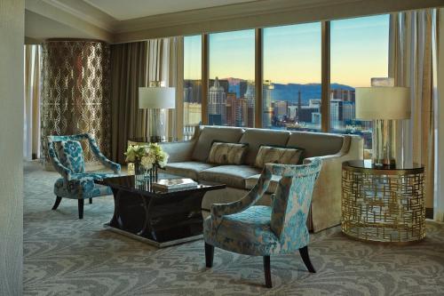 Four Seasons Hotel Las Vegas Image