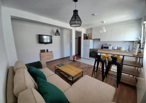 El Pisuco de Lu entre Puertochico y El Sardinero