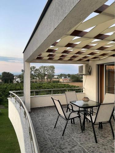 Gallery image of Robi Apartments in Ulcinj