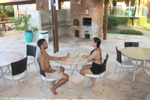 Nápoje v ubytování PALM BEACH Porto das Dunas, apartamento todo climatizado TÉRREO a 350 metros Beach Park