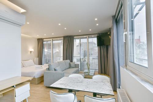 Glassy Apartment