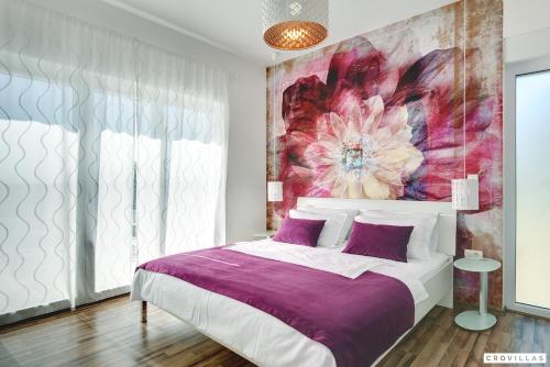 Ένα ή περισσότερα κρεβάτια σε δωμάτιο στο Chillax Inn