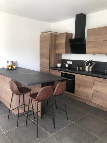 Appartement Aix en Provence vue Ste Victoire - BATIMENT B11 - 13090 AIX EN PROVENCE