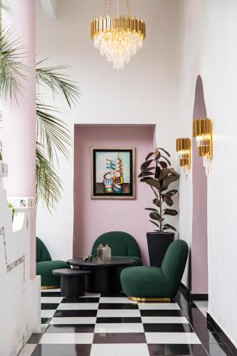 Χώρος καθιστικού στο HOLT Hotel De Mi Independencia King Room
