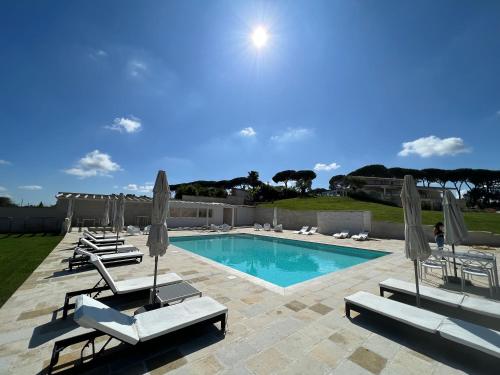 Bazén v ubytování Euphoria Resort nebo v jeho okolí