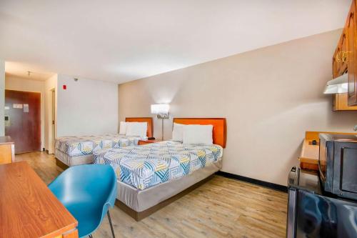 Katil atau katil-katil dalam bilik di Motel 6-Abbeville, LA