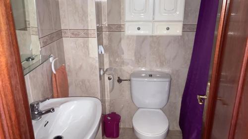 Koupelna v ubytování Duplex en el Centro de Huelva