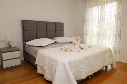 Apartments with parking space Podstrana, Split - 20678