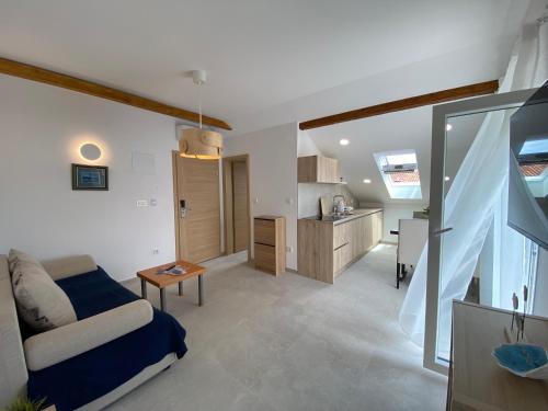 Assato Apartments