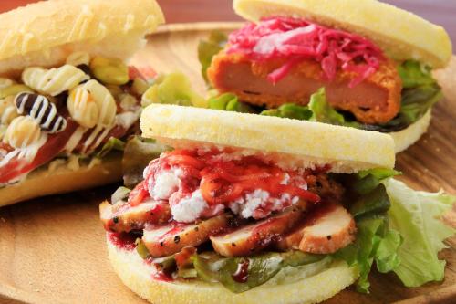 Mad på hotellet eller i nærheden