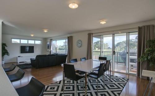 Gallery image of 39 Bingley Crescent Ventnor in Ventnor