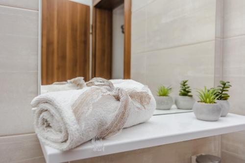 Φωτογραφία από το άλμπουμ του Luton Apartment Zadar Kozino Heating Pool & Jacuzzi σε Kožino